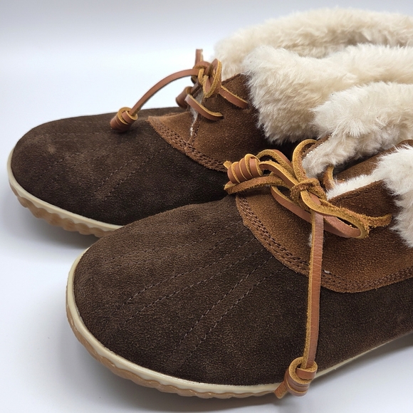 Sperry Top-Sider Faux Fur Lined Suede Ankle Boots Brown Cream  Women’s Size 9 - Picture 2 of 8
